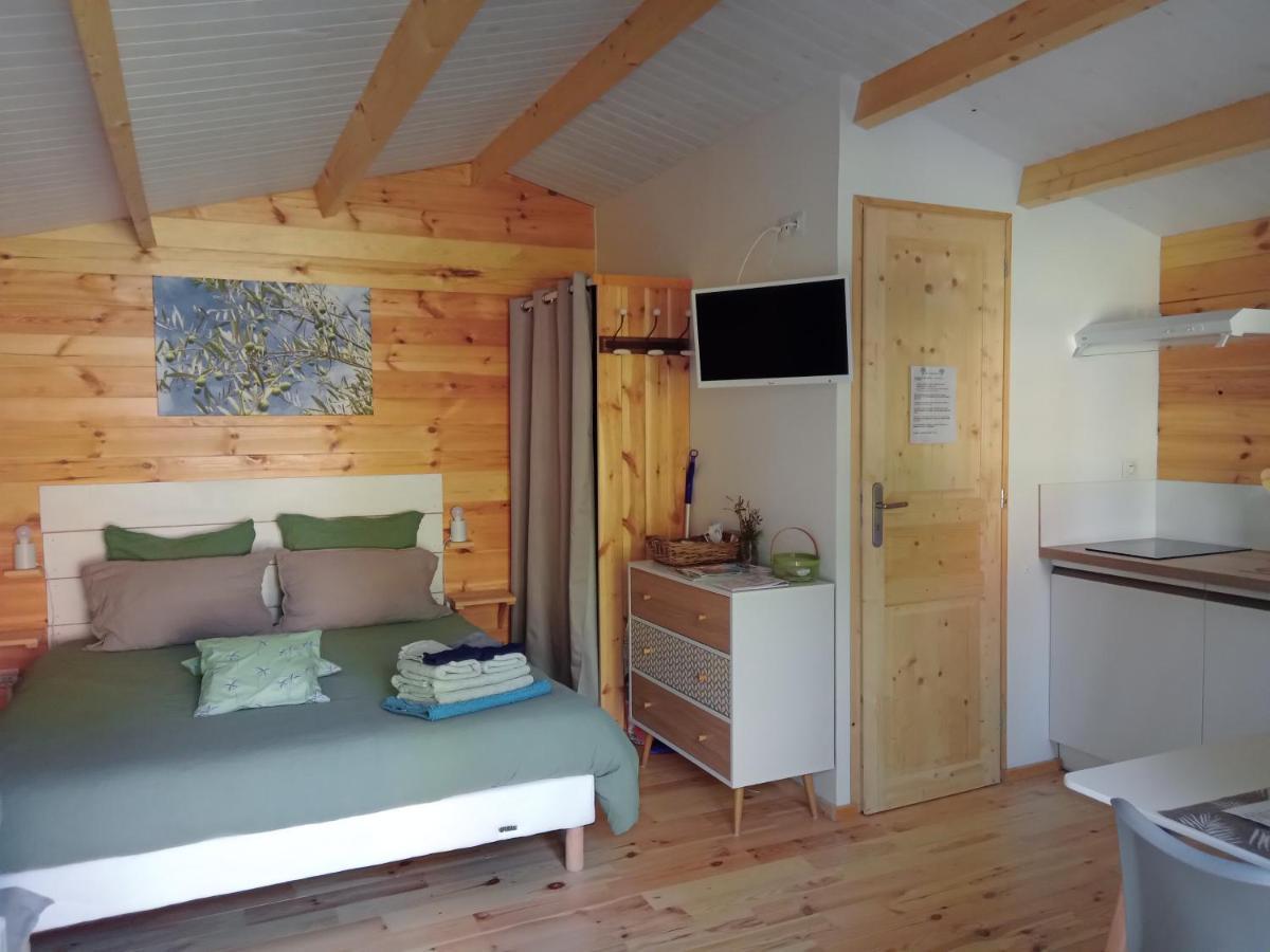 Chalet "Le Petit Olivier" Gites Appart 'Hotel L'Echappee Belle D'Aubenas Logement 2 Sur 3 Exteriér fotografie